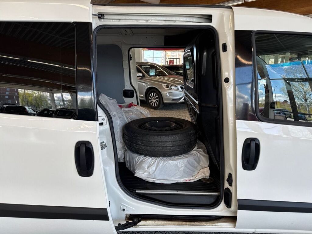 Opel Combo 2014 Valkoinen