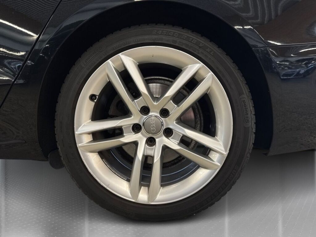 Audi A5 2015 Musta