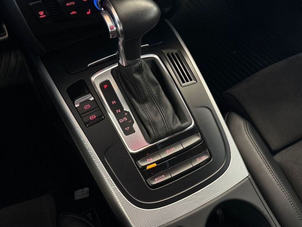 Audi A5 2015 Musta