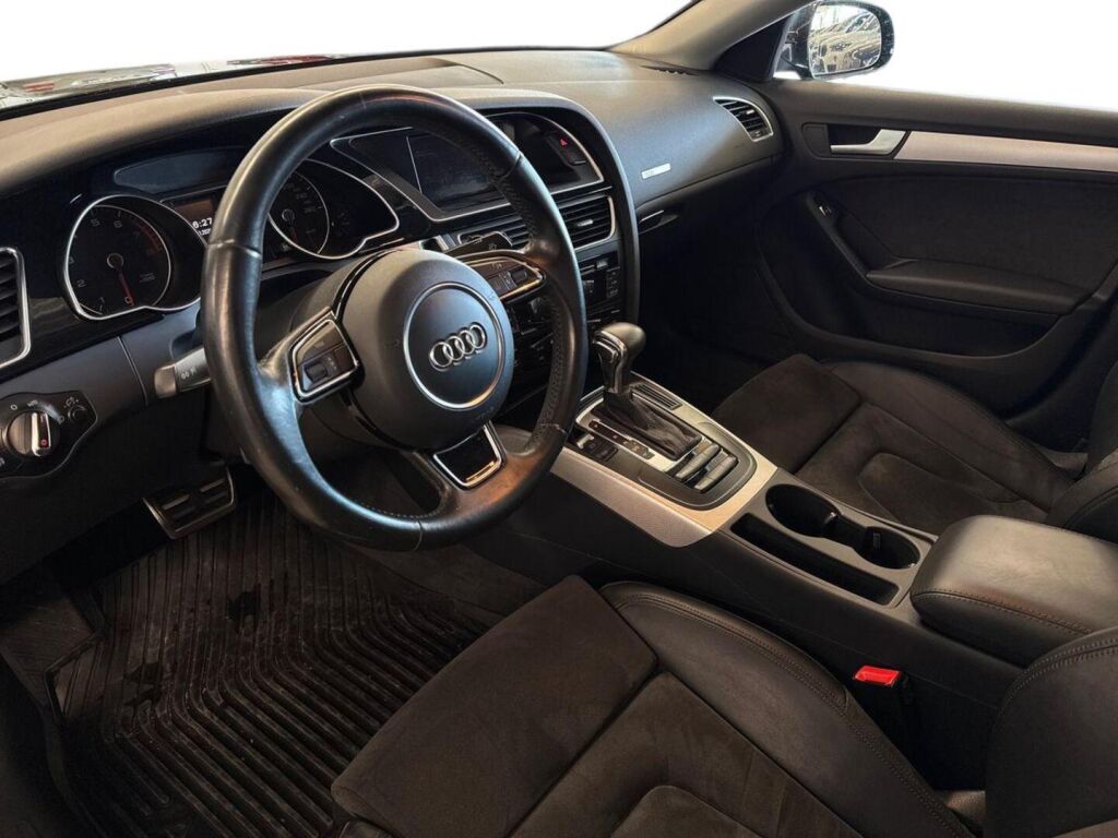 Audi A5 2015 Musta