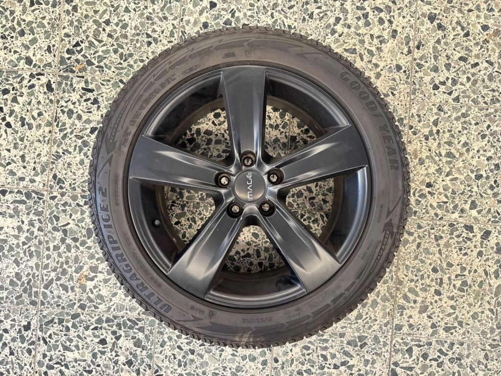 Audi A5 2015 Musta
