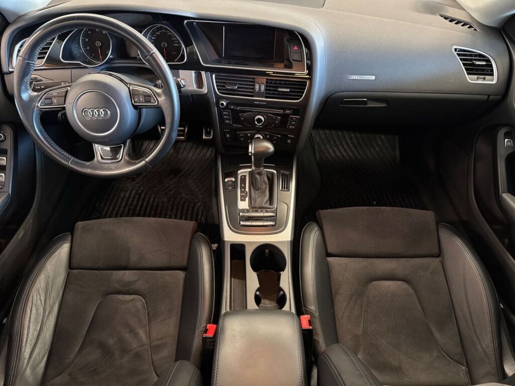 Audi A5 2015 Musta