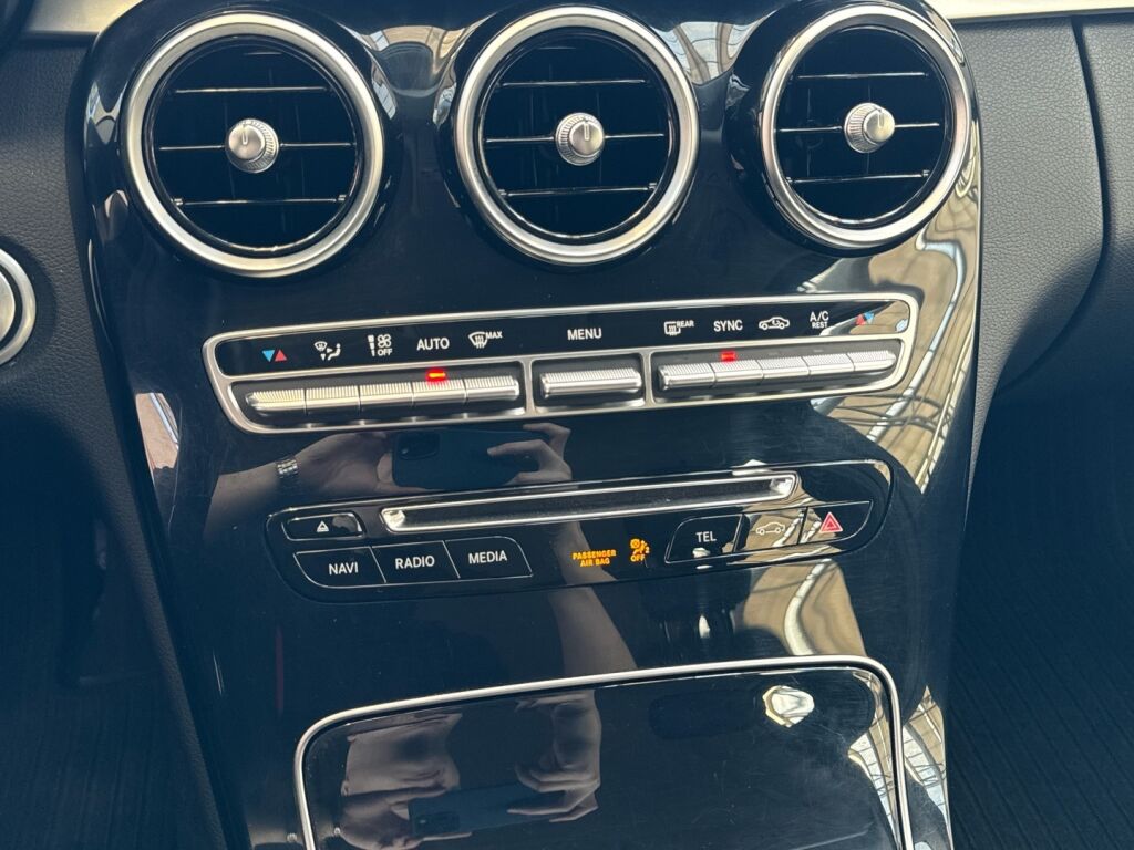 Mercedes-Benz C 2016 Harmaa