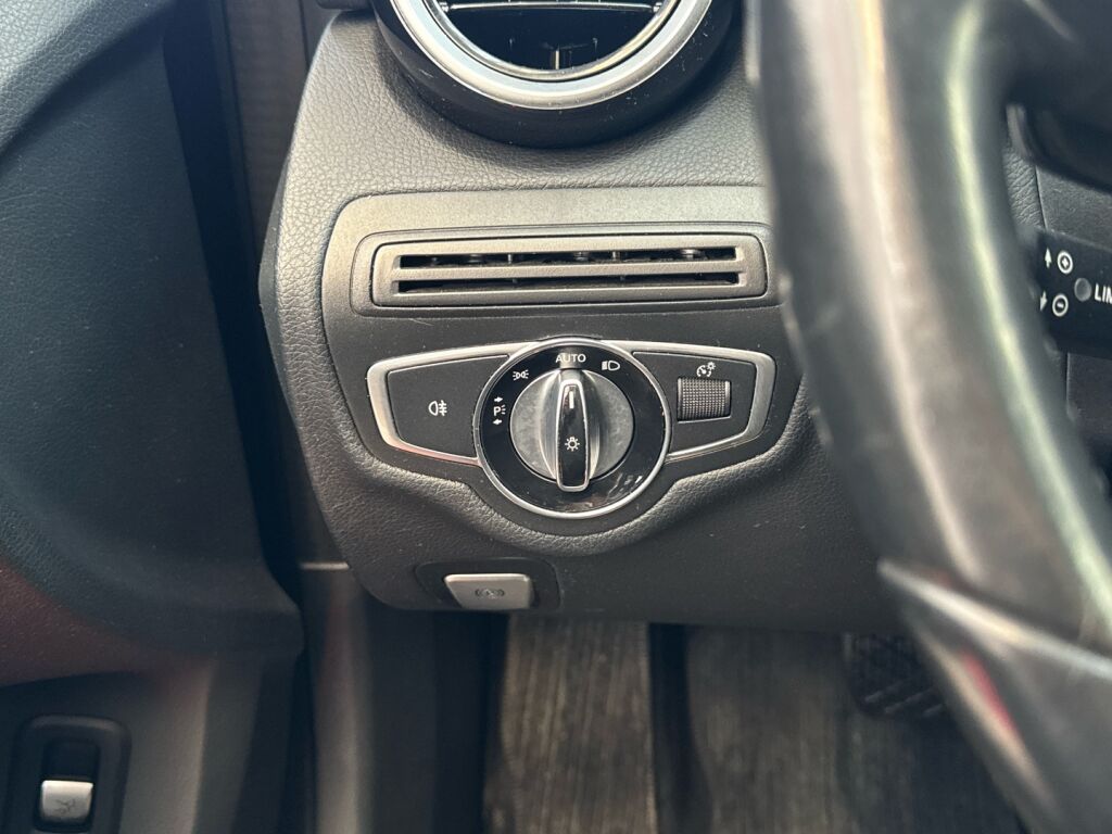 Mercedes-Benz C 2016 Harmaa