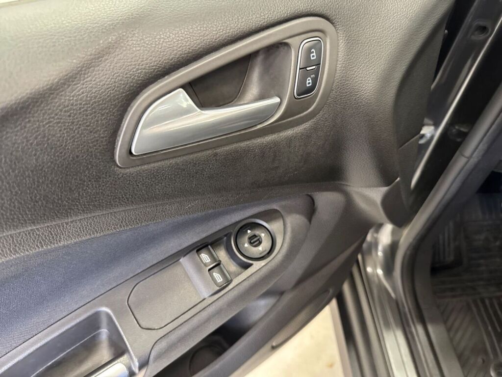 Ford C-Max 2015 Harmaa