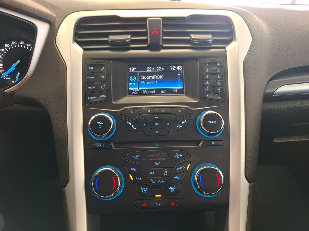 Ford Mondeo 2015 Valkoinen