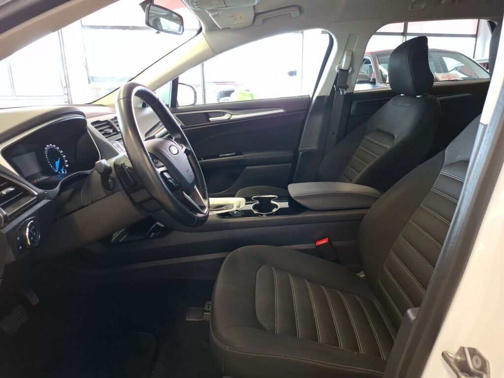 Ford Mondeo 2015 Valkoinen