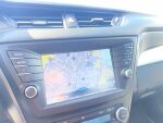 Toyota Avensis 2015 Ruskea (beige)