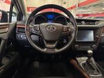 Toyota Avensis 2015 Harmaa