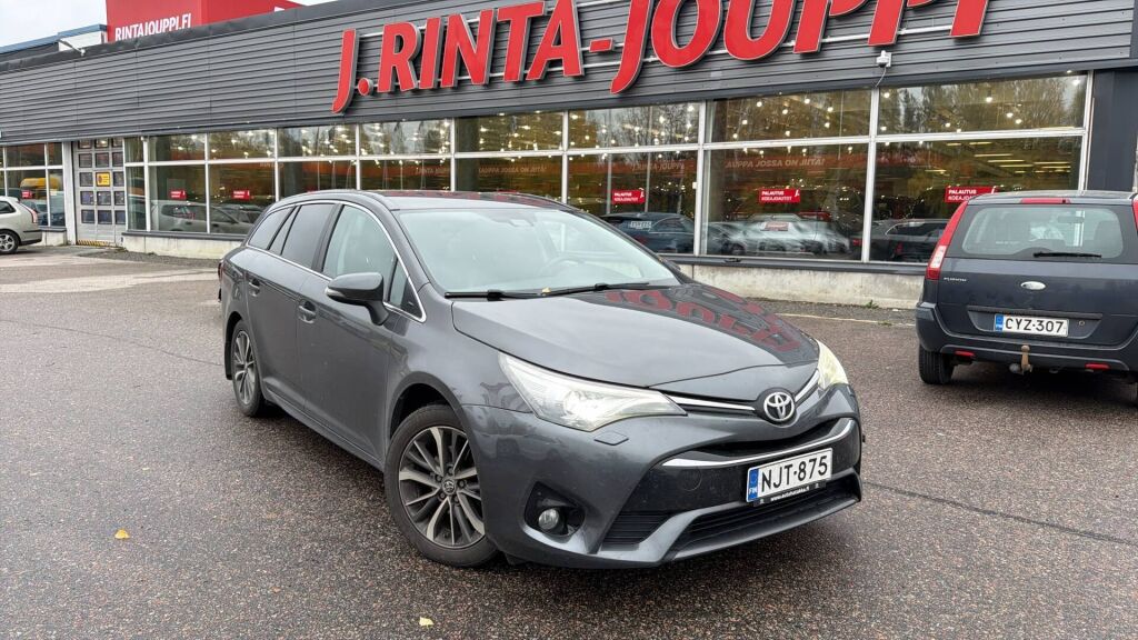 Toyota Avensis 2015 Harmaa