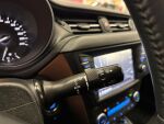 Toyota Avensis 2015 Harmaa