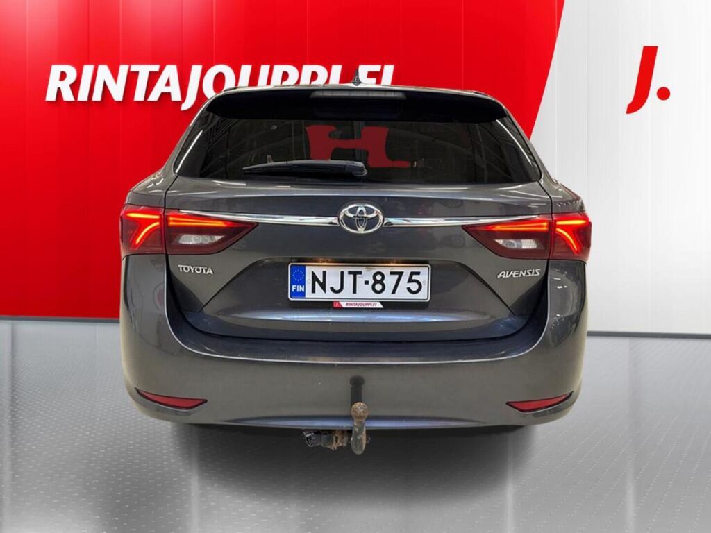 Toyota Avensis 2015 Harmaa