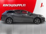 Toyota Avensis 2015 Harmaa