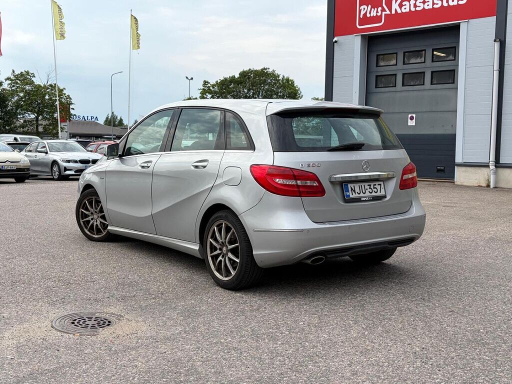 Mercedes-Benz B 2012 Met. Harmaa