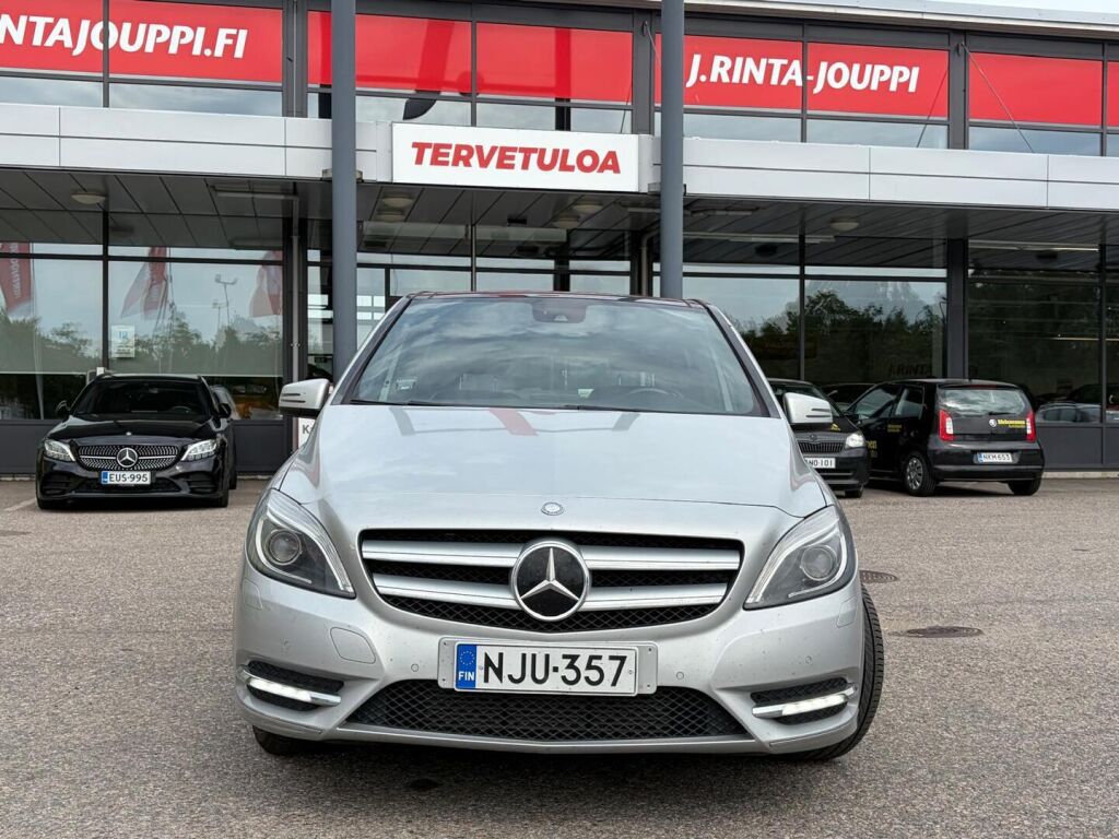 Mercedes-Benz B 2012 Met. Harmaa