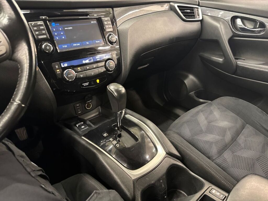Nissan X-Trail 2015 Vihreä