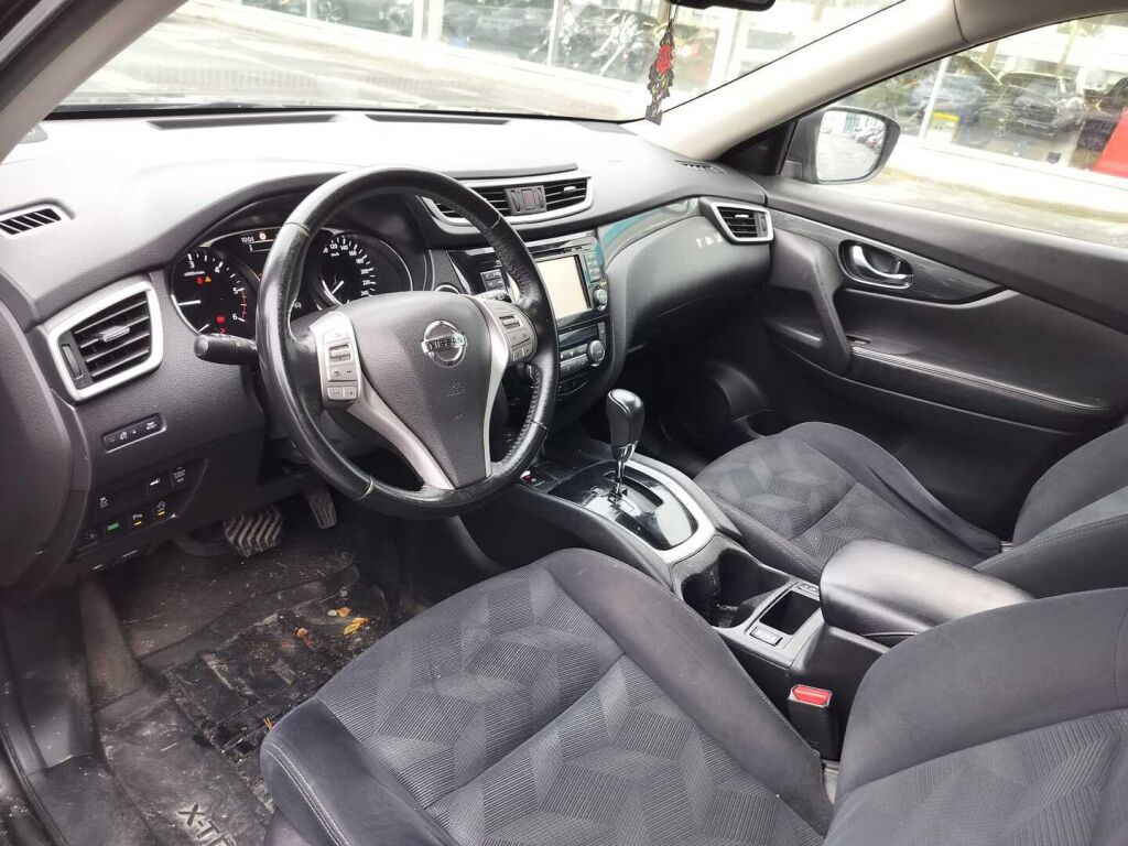 Nissan X-Trail 2015 Vihreä