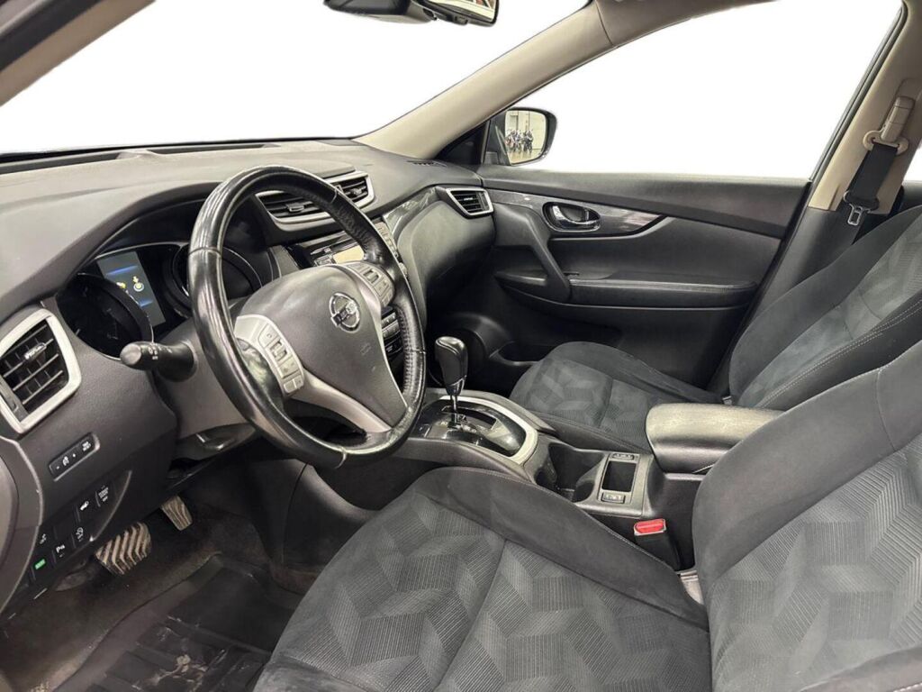 Nissan X-Trail 2015 Vihreä