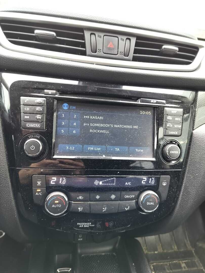 Nissan X-Trail 2015 Vihreä