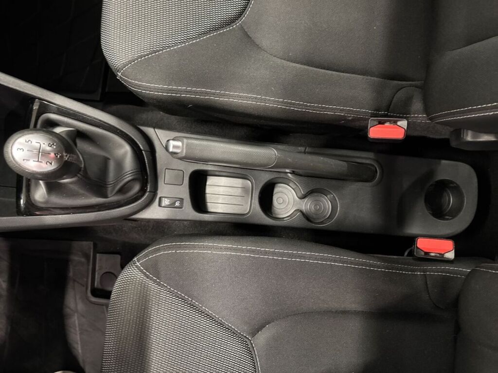 Renault Clio 2015 Ruskea (beige)