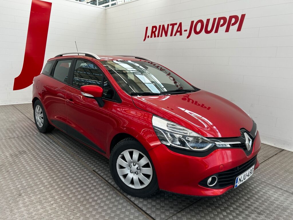 Renault Clio 2015 Punainen