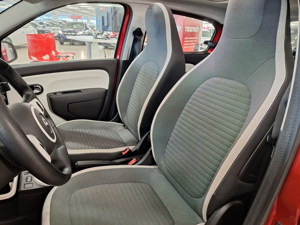 Renault Twingo 2016 Punainen