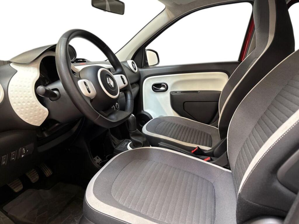 Renault Twingo 2016 Punainen