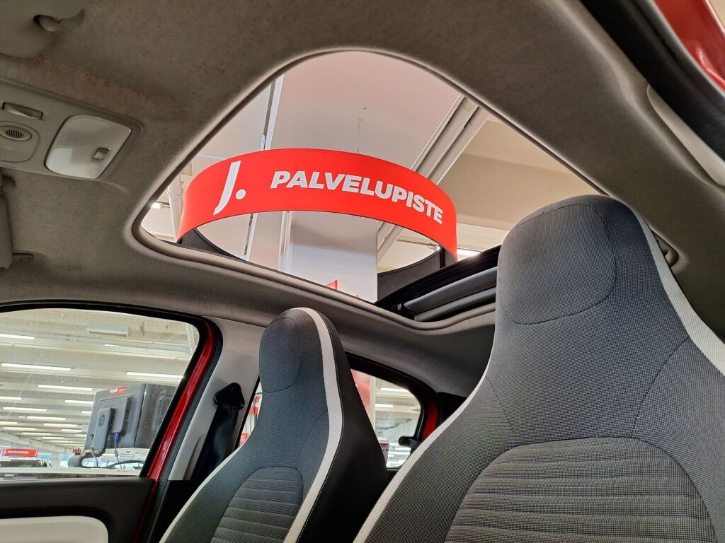Renault Twingo 2016 Punainen