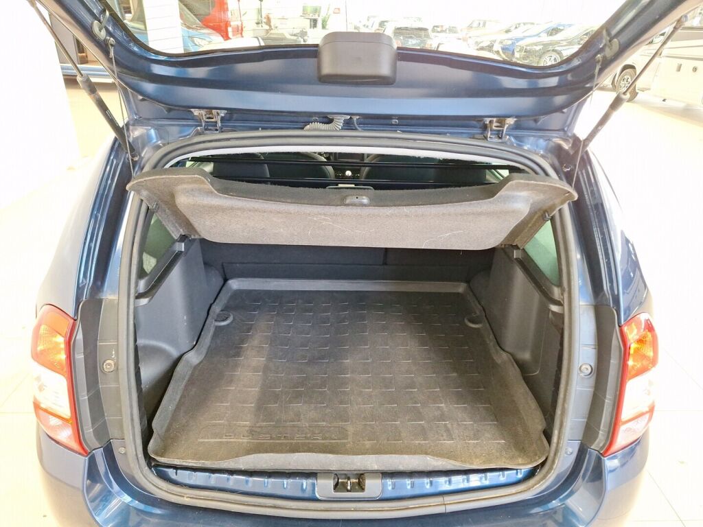 Dacia Duster 2015 Sininen