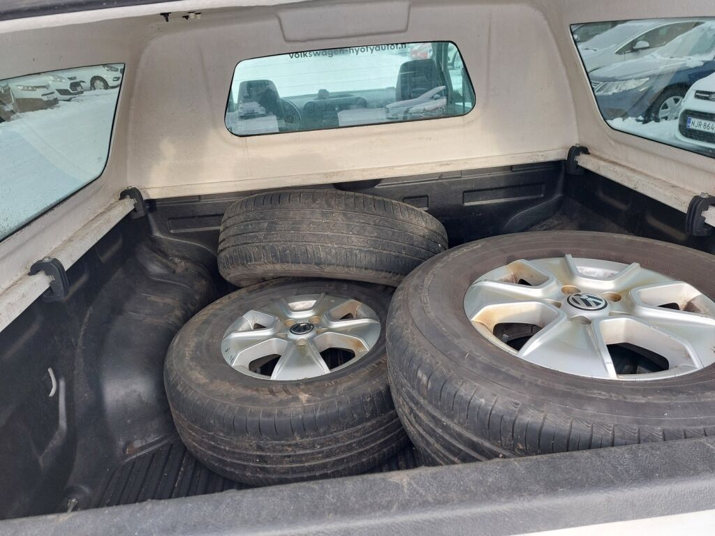 Volkswagen Amarok 2015 Valkoinen