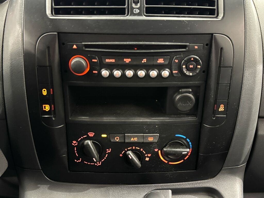 Toyota Proace 2015 Harmaa