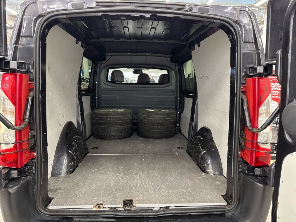 Toyota Proace 2015 Harmaa