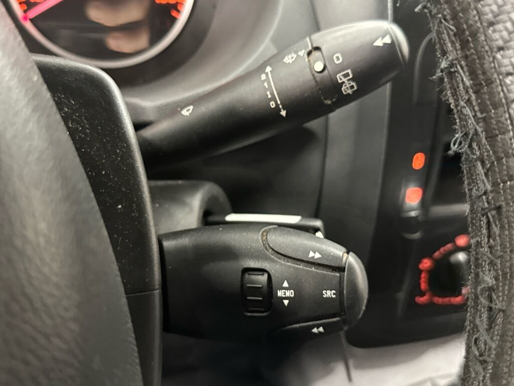 Toyota Proace 2015 Harmaa