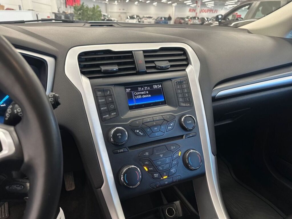 Ford Mondeo 2015 Valkoinen