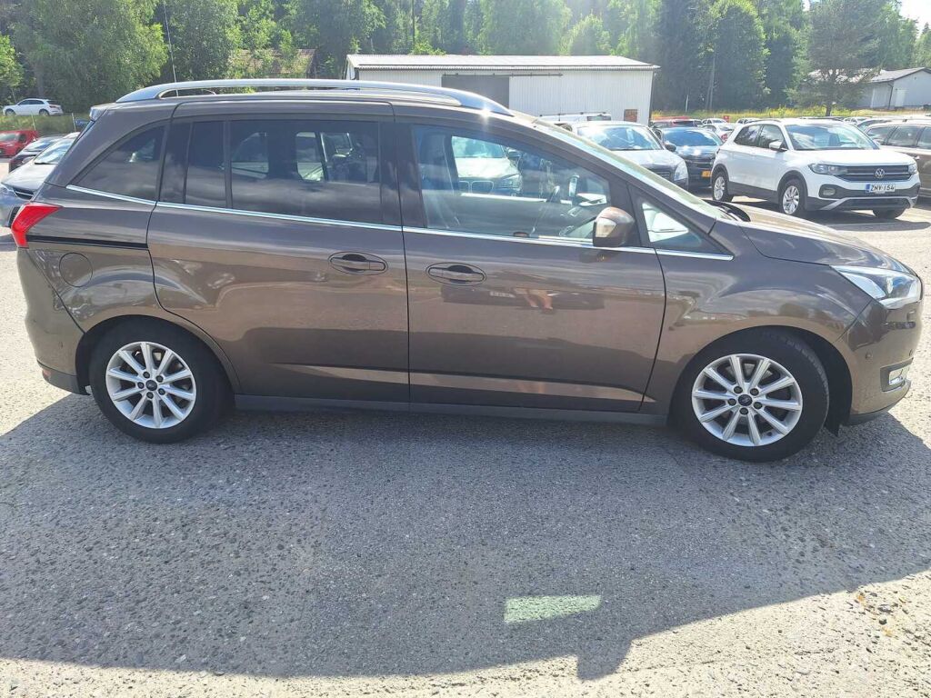 Ford Grand C-Max 2016 Ruskea (beige)