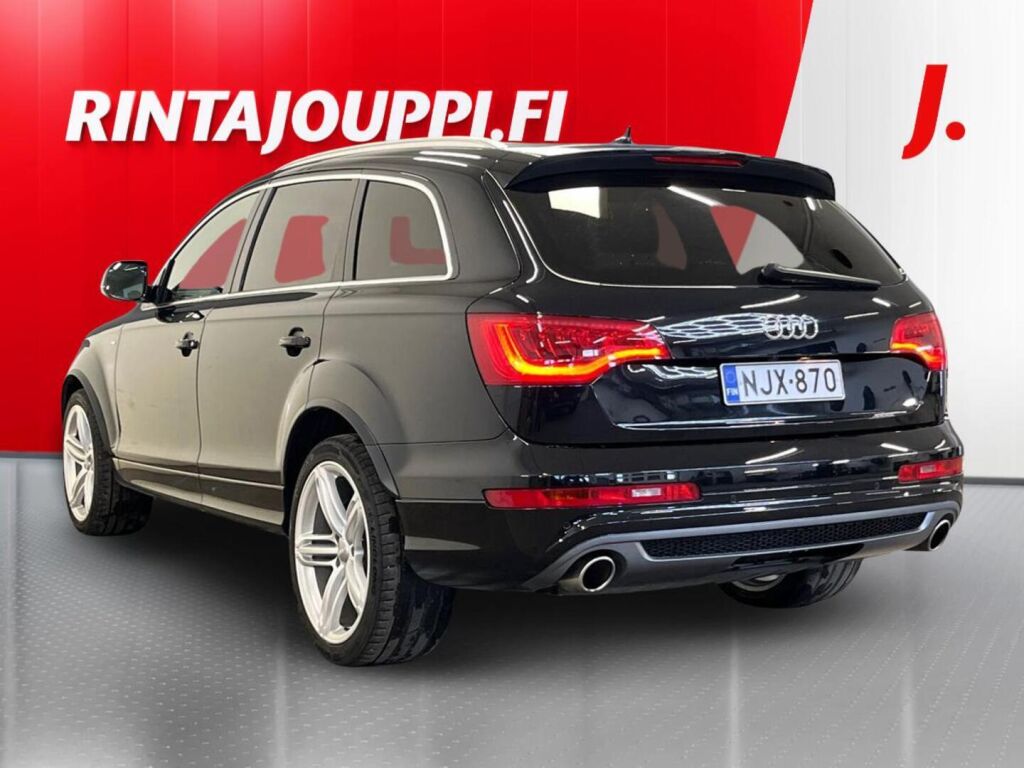 Audi Q7 2012 Met. Musta