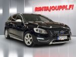 Volvo V60 2016 Musta