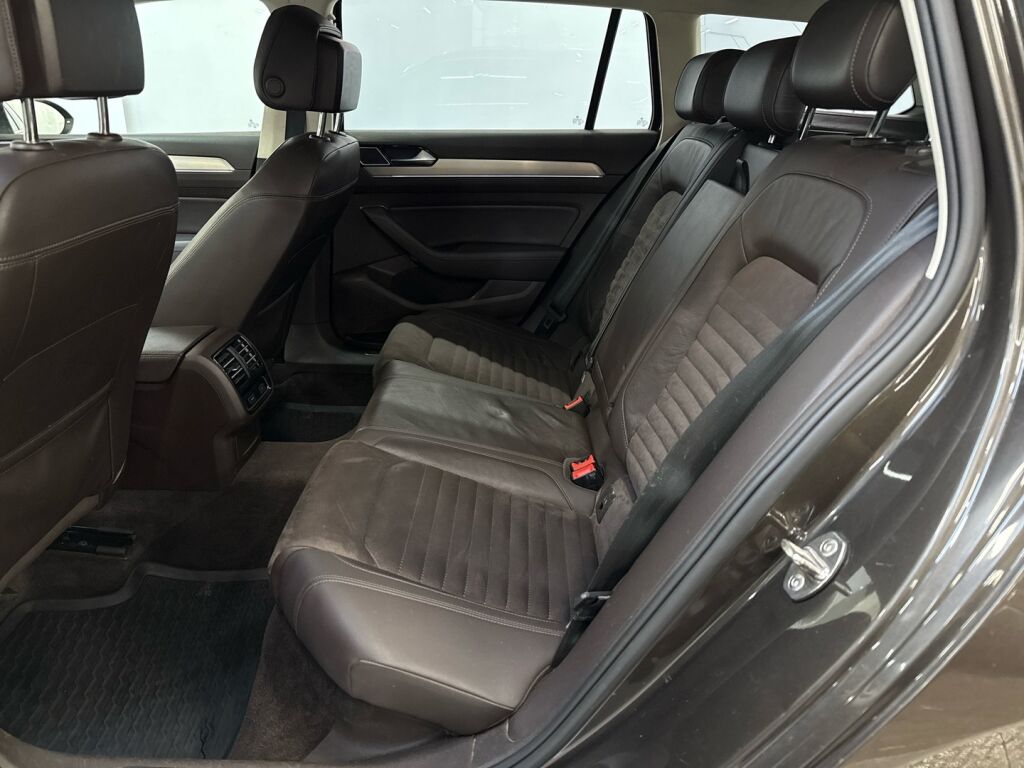Volkswagen Passat 2015 Ruskea (beige)