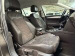 Volkswagen Passat 2015 Ruskea (beige)