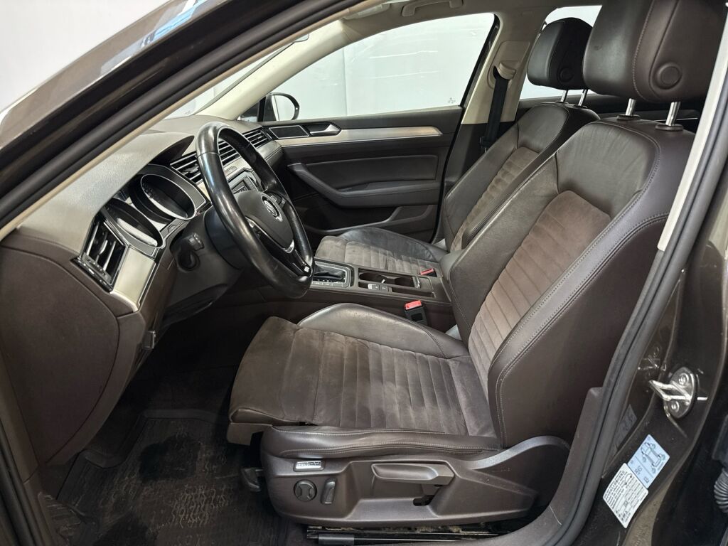 Volkswagen Passat 2015 Ruskea (beige)