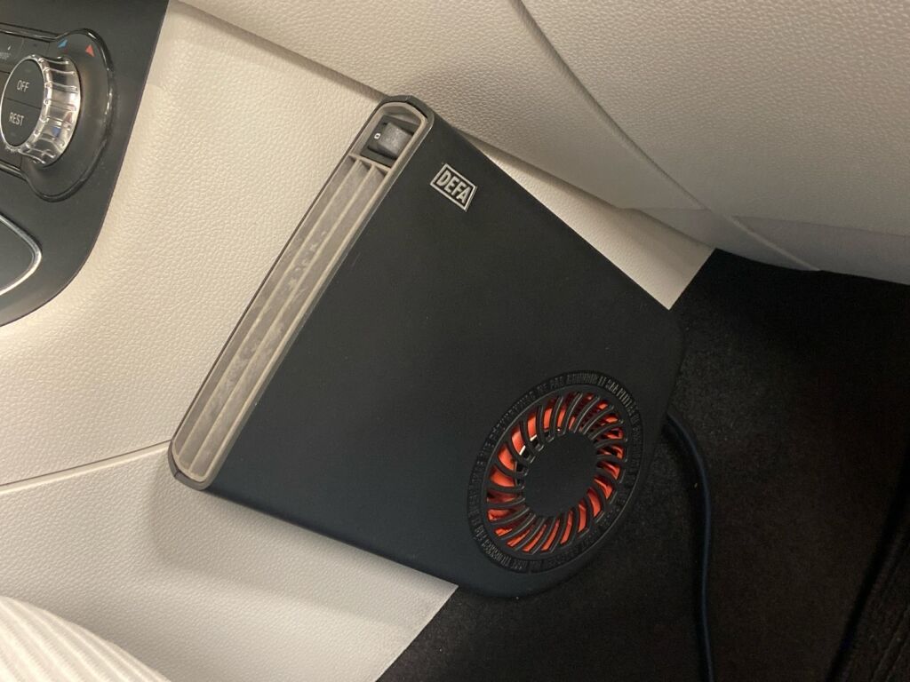 Mercedes-Benz B 2015 Sininen