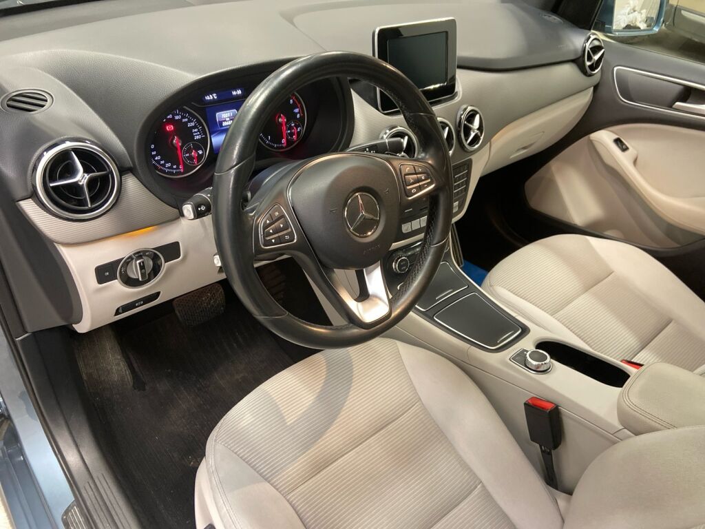 Mercedes-Benz B 2015 Sininen