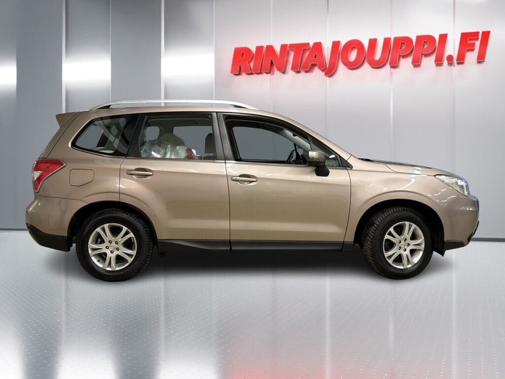 Subaru Forester 2015 Harmaa