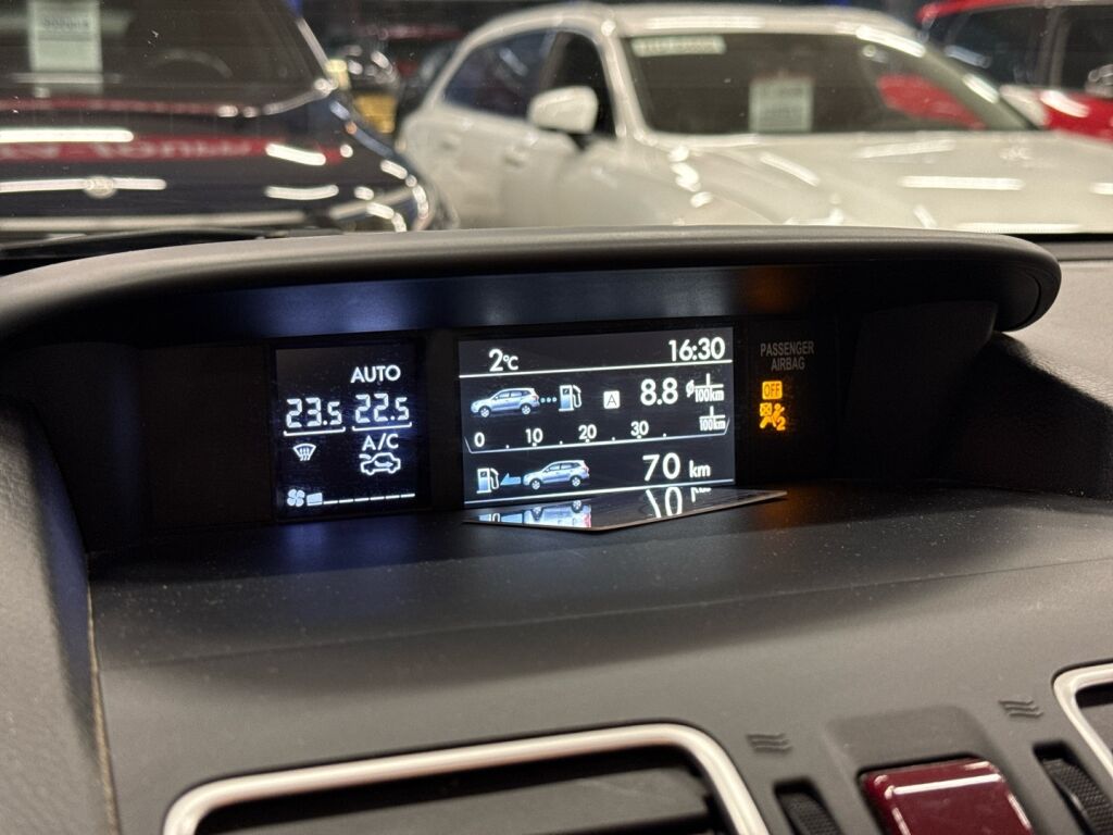 Subaru Forester 2015 Harmaa