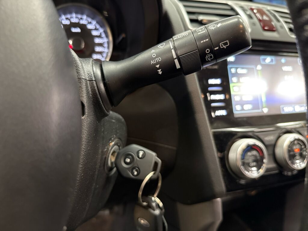 Subaru Forester 2015 Harmaa