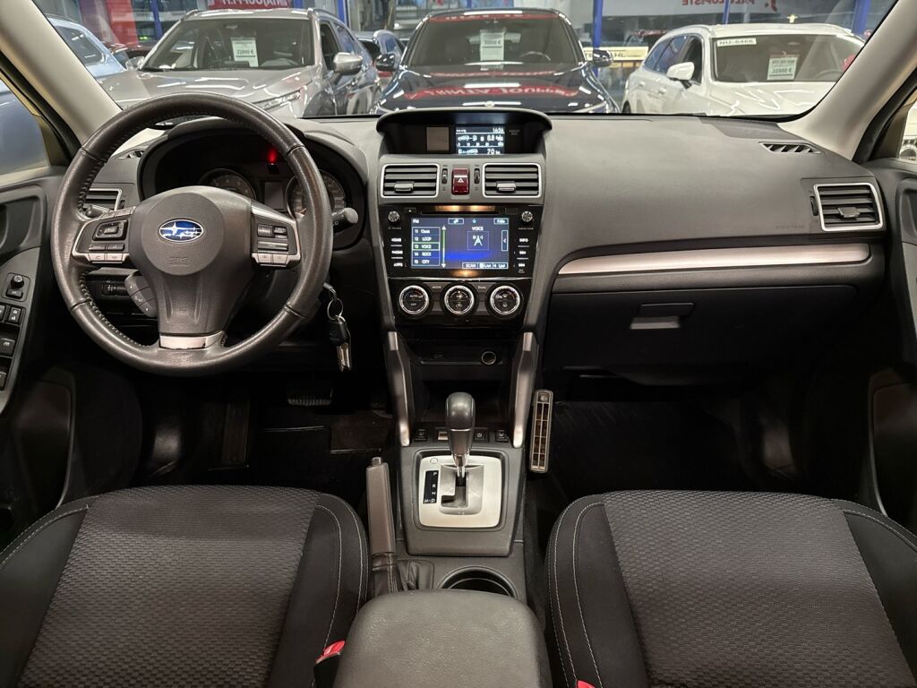 Subaru Forester 2015 Harmaa