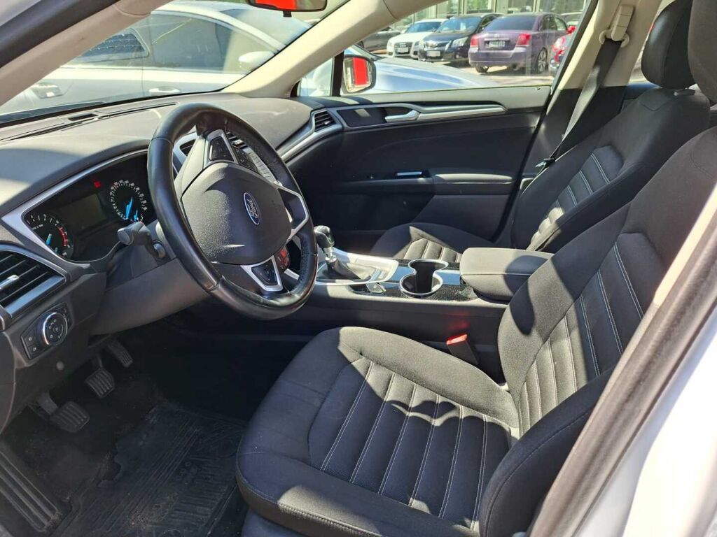 Ford Mondeo 2015 Valkoinen
