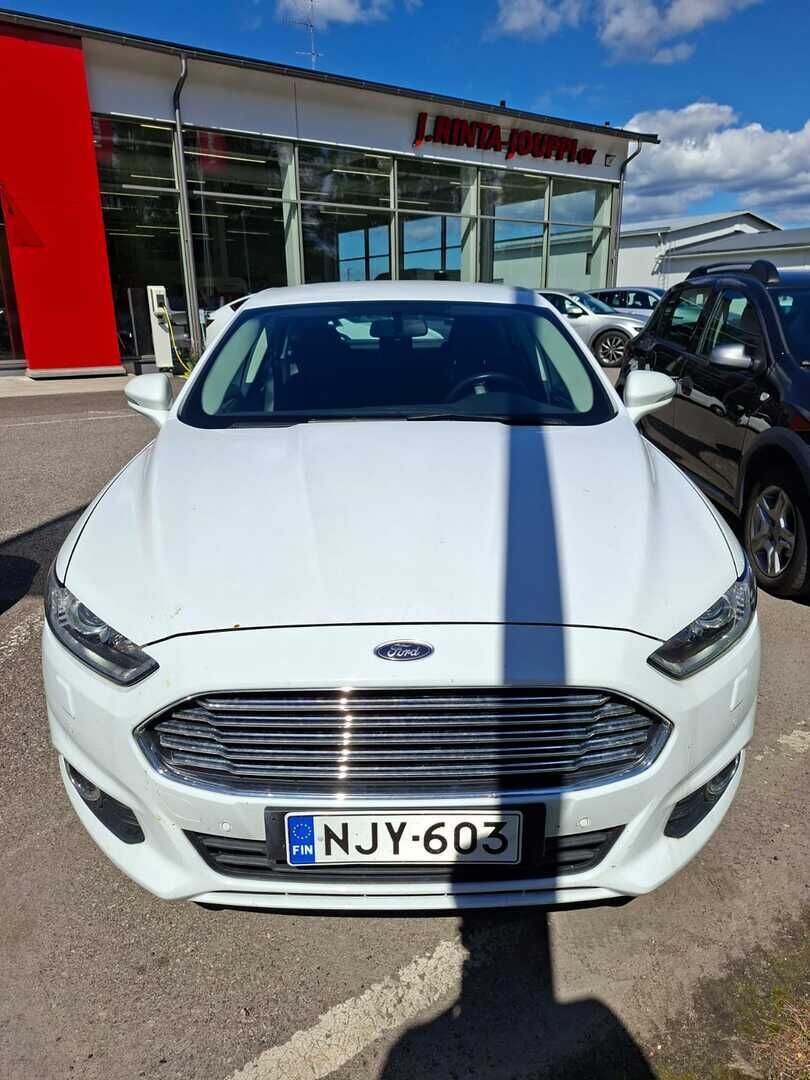 Ford Mondeo 2015 Valkoinen