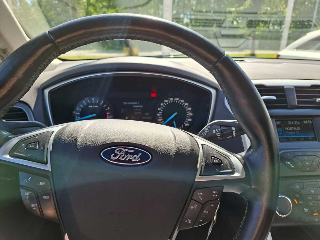 Ford Mondeo 2015 Valkoinen
