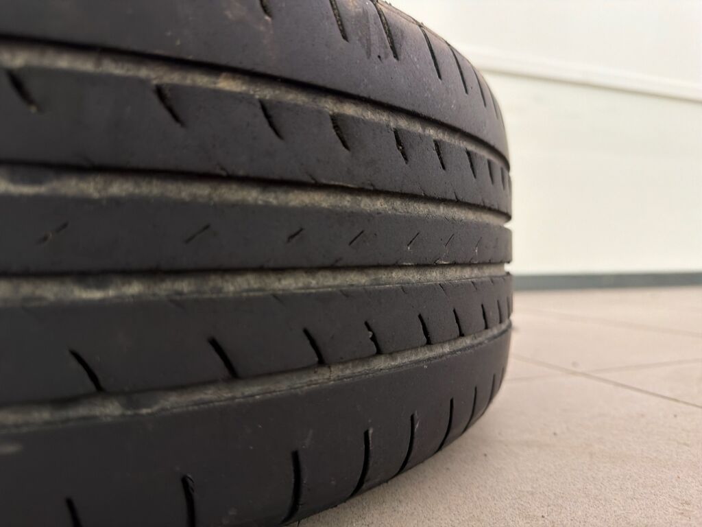 Mercedes-Benz CLA 2015 Musta